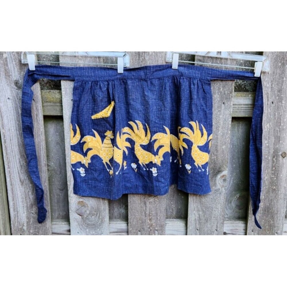 Kay Shannon Apron Hostess Vintage Rooster Daisy Design